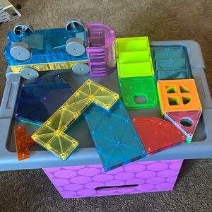 Magnatiles brand-Magnetic Building Tiles - Multicolor Kids Construction Set